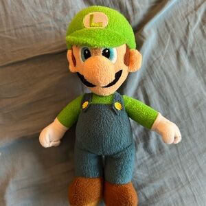 Super Mario LUIGI 05613N Plush Stuffed Animal - Nintendo 2012 - Great Condition!